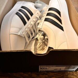 Adidas Men's Classic White and Black Sneakers